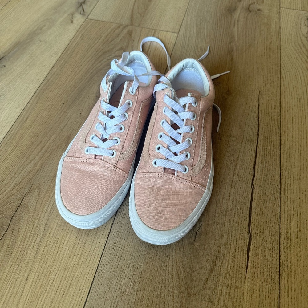 Pink old school classic vans